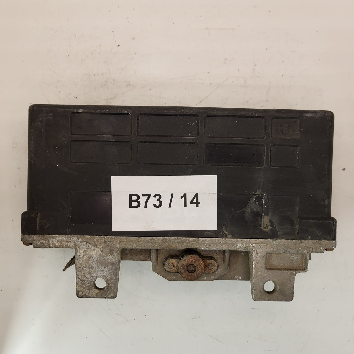 Mercedes Benz ECU / 0055455132 / 0265101020 / BOSCH - B73-14 - 3