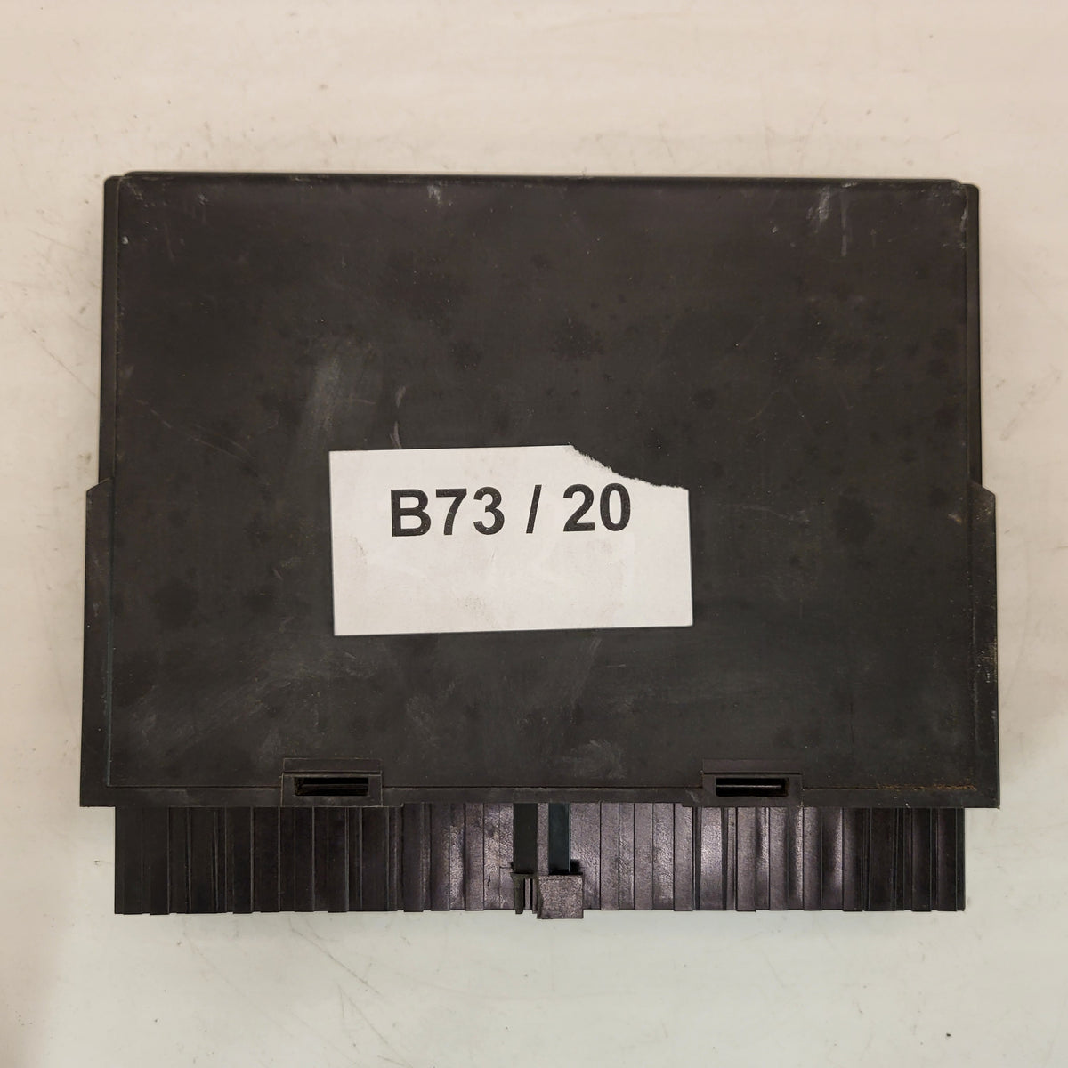 FORD FOCUS COMFORT MODULE ECU / 1S7T-15K600-FA / 5WK48730ABF / - B73-20 - 3