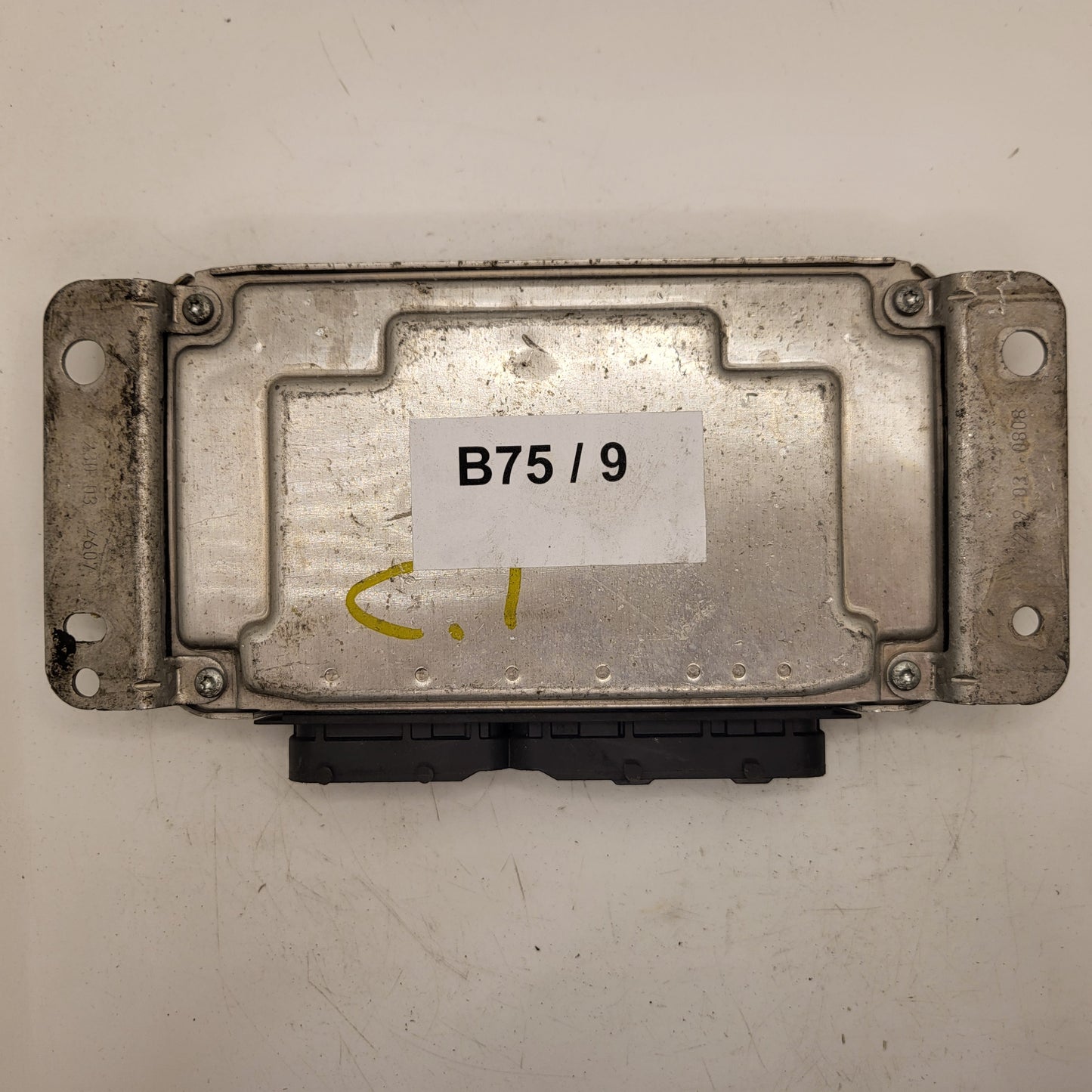 TOYOTA AYGO C1 107 ECU / 0261208702 / 89661-0H023 / BOSCH