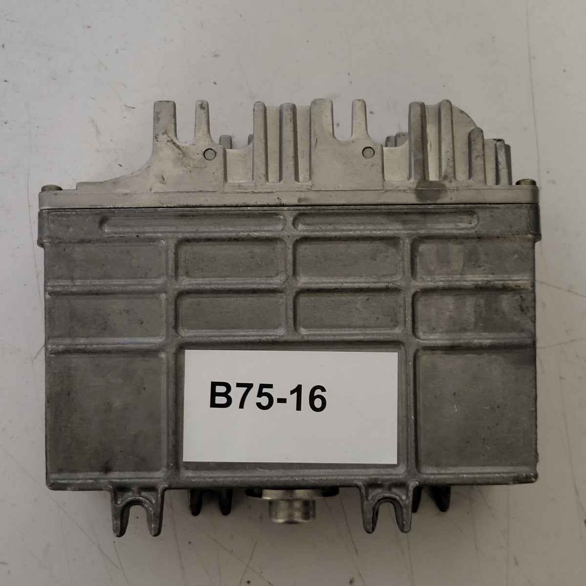 VW LUPO POLO AROSA ECU / 030906027E / 0261203931/932 / BOSCH - B75-16 - 3