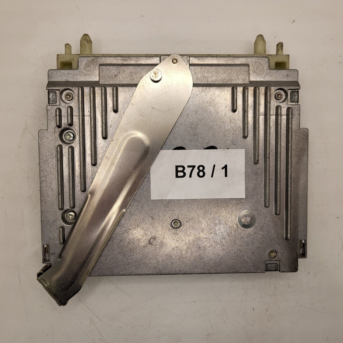 Volvo 2.0 20V ECU / 0227400178 / 0227400178204 / BOSCH - B78-01 - 3