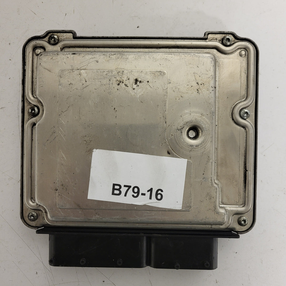ALFA 147 ECU / 0281011429 / 55194363 / BOSCH - B79-16 - 3
