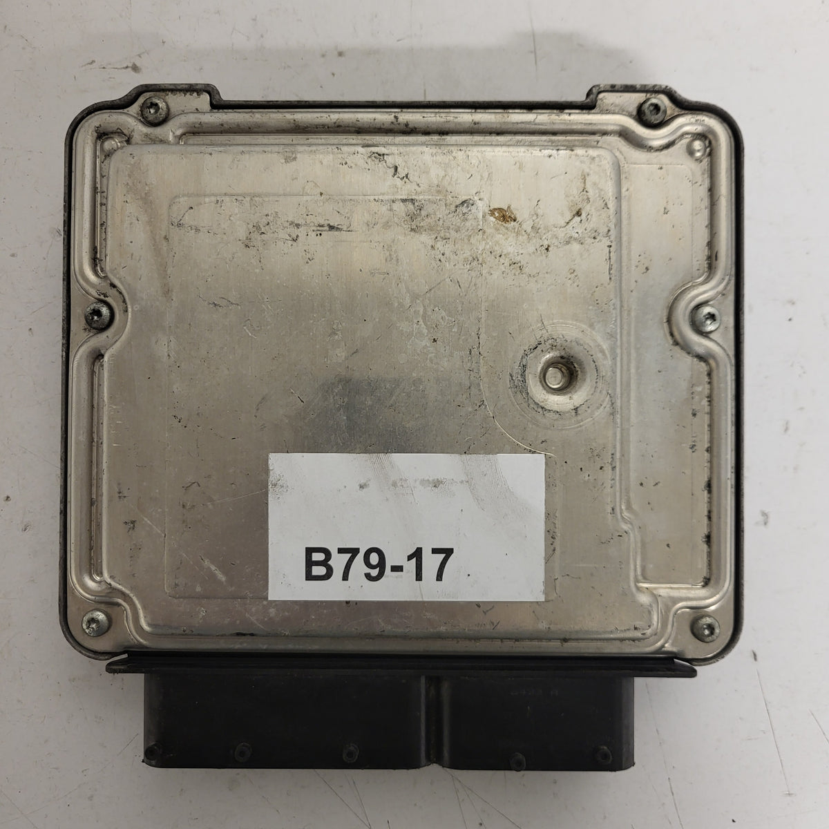 ALFA 147 ECU / 0281011429 / 55193515 / BOSCH - B79-17 - 3