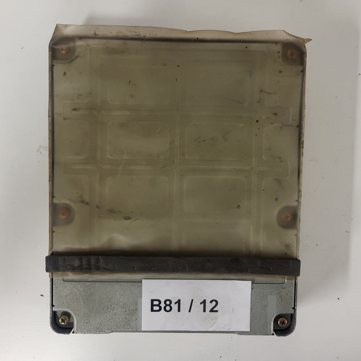 TOYOTA YARIS 1SZ-FE ECU / 89661-52062 / 211000-7212 / FUJITSU - B81-12 - 3