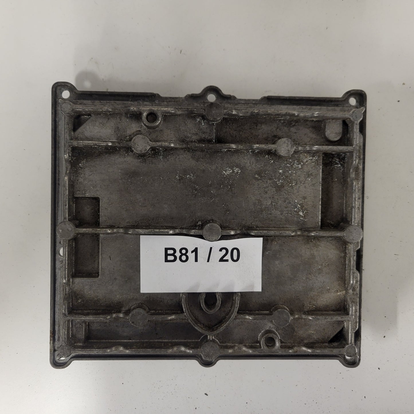 SMART FORTWO ECU / 0261205005 / 0003107V007 / BOSCH