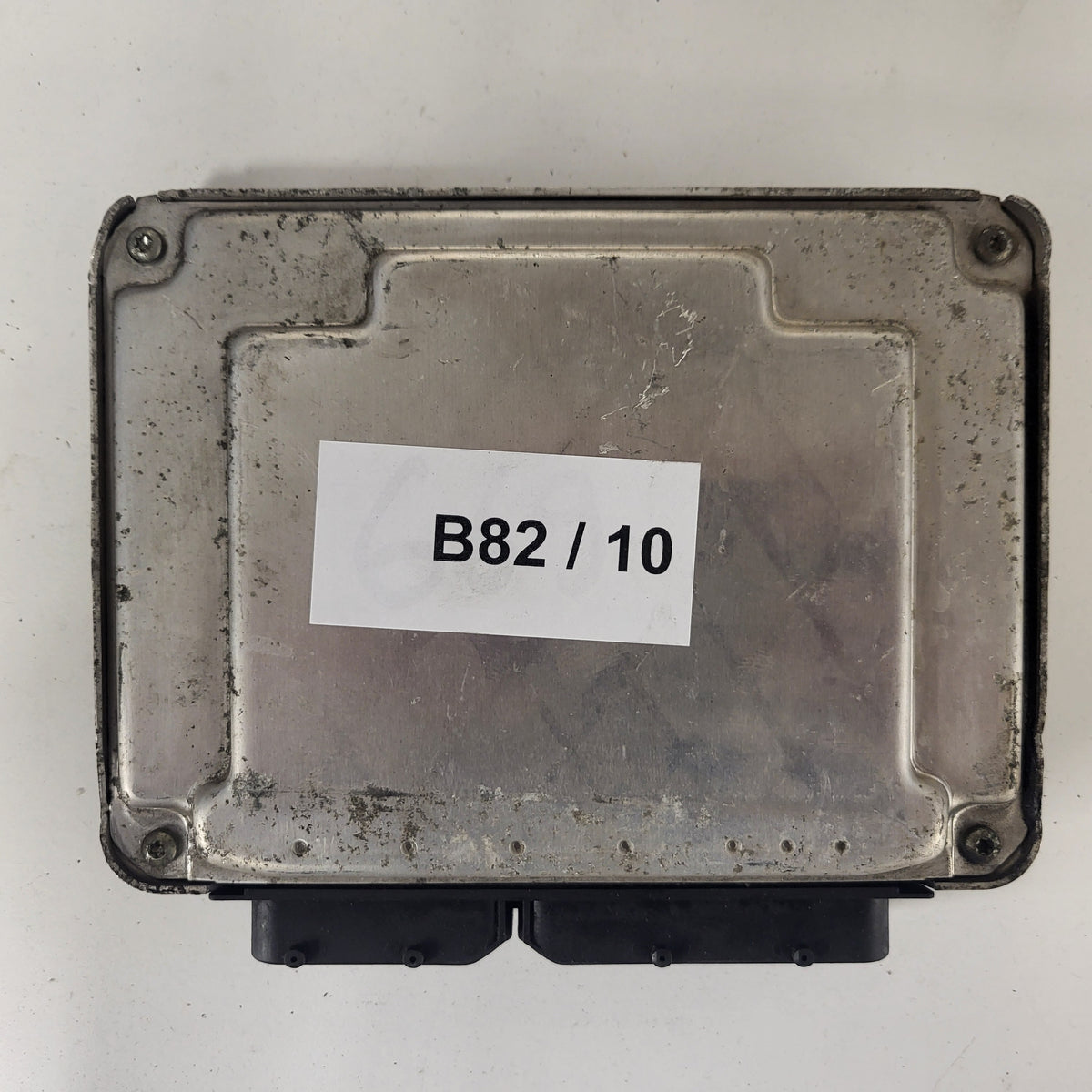 VW SEAT ECU / 038906019HT / 0281010947 / EDC15P+ / BOSCH - B82-10 - 3
