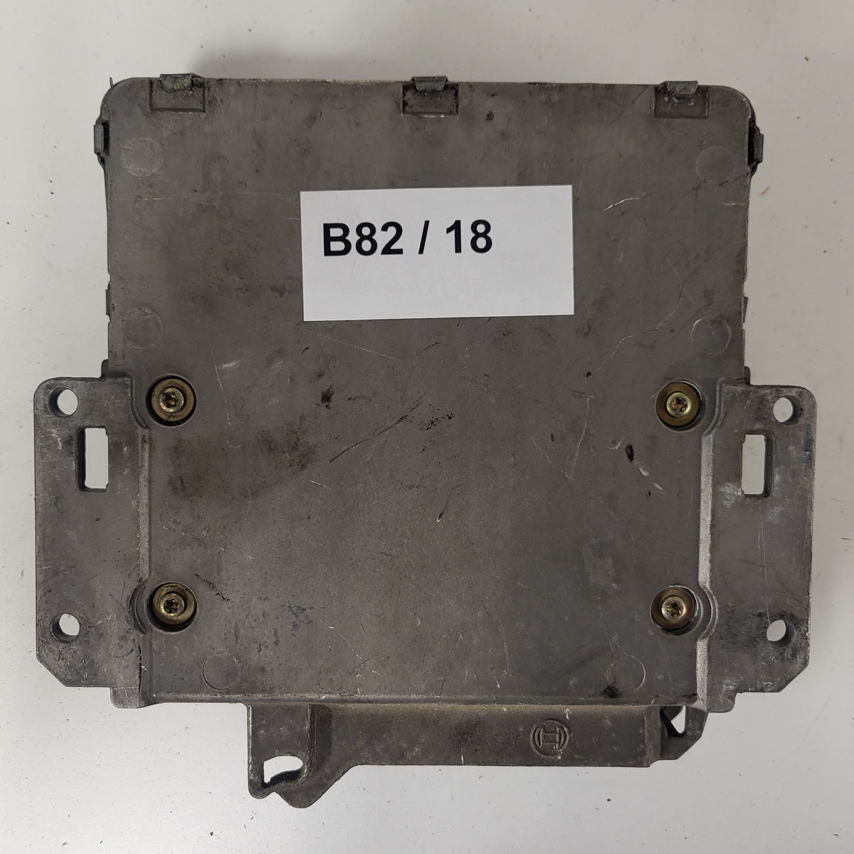 LAND ROVER FREELANDER ECU / 0281010113 / MSB101071 / TYPE4125 / BOSCH- - B82-18 - 3