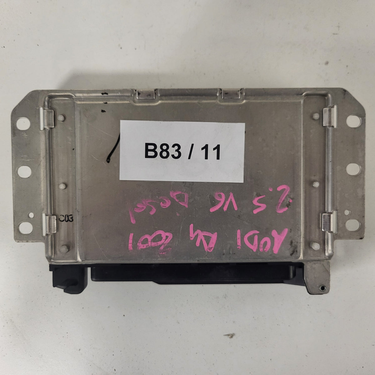 Audi A4 GEARBOX MODULE ECU / 8E0927156L / 0260002810 / 004210E2121 / BOSCH - B83-11 - 3