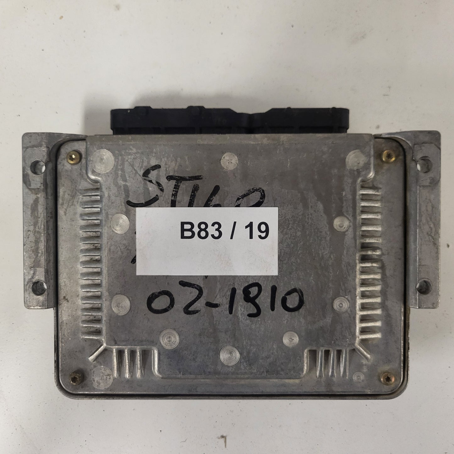 Fiat STILO ECU / 55181457 / 0281010337 / 19242YAA / BOSCH