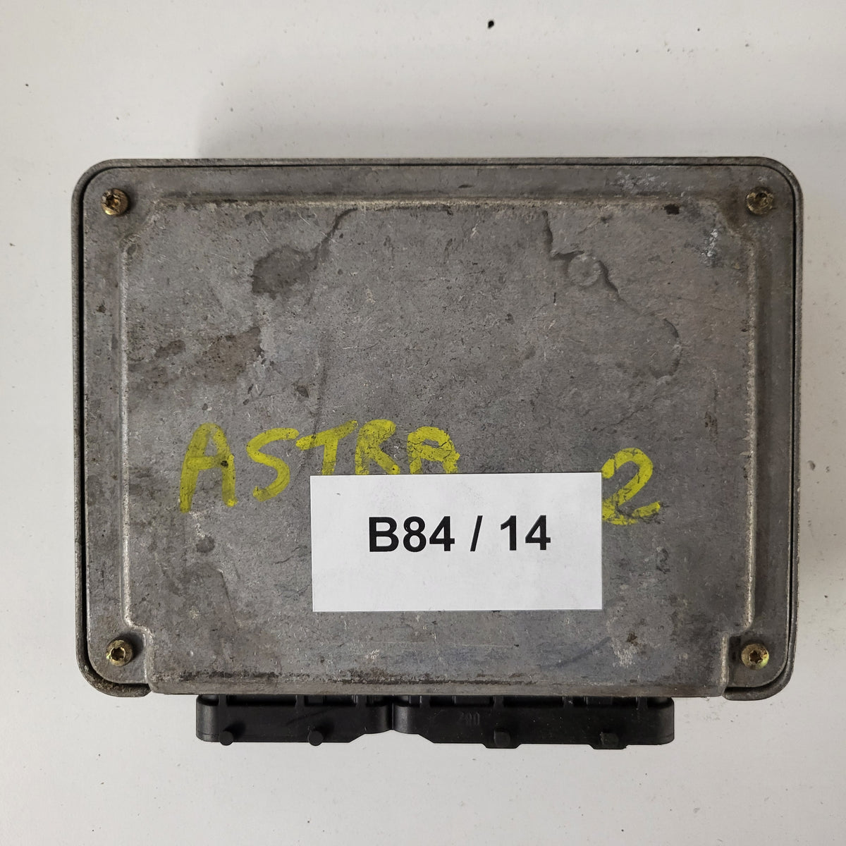 Opel Astra ECU / 0281010050 / 09181243 / BOSCH - B84-14 - 3