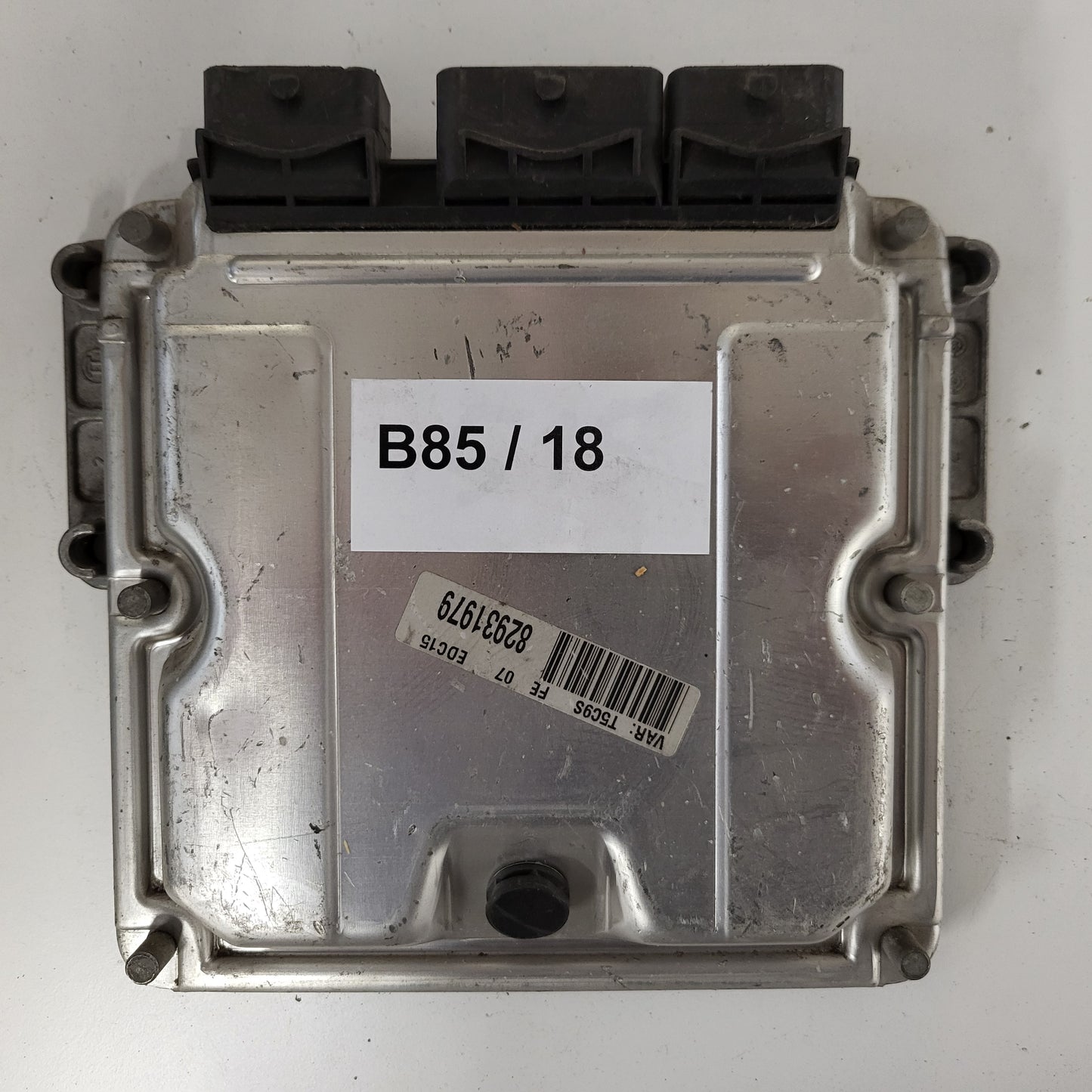 PEUGEOT 307 2.0 HDI ECU / 0281011081 / 9647472780 / EDC15C2 / BOSCH