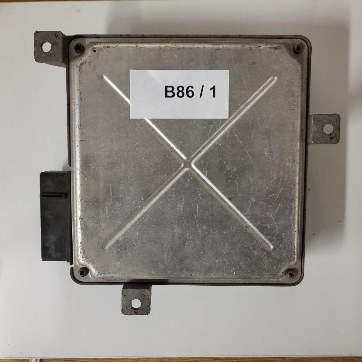 ROVER 214 414 ECU / 1781006300 / MNE10063 - B86-01 - 3