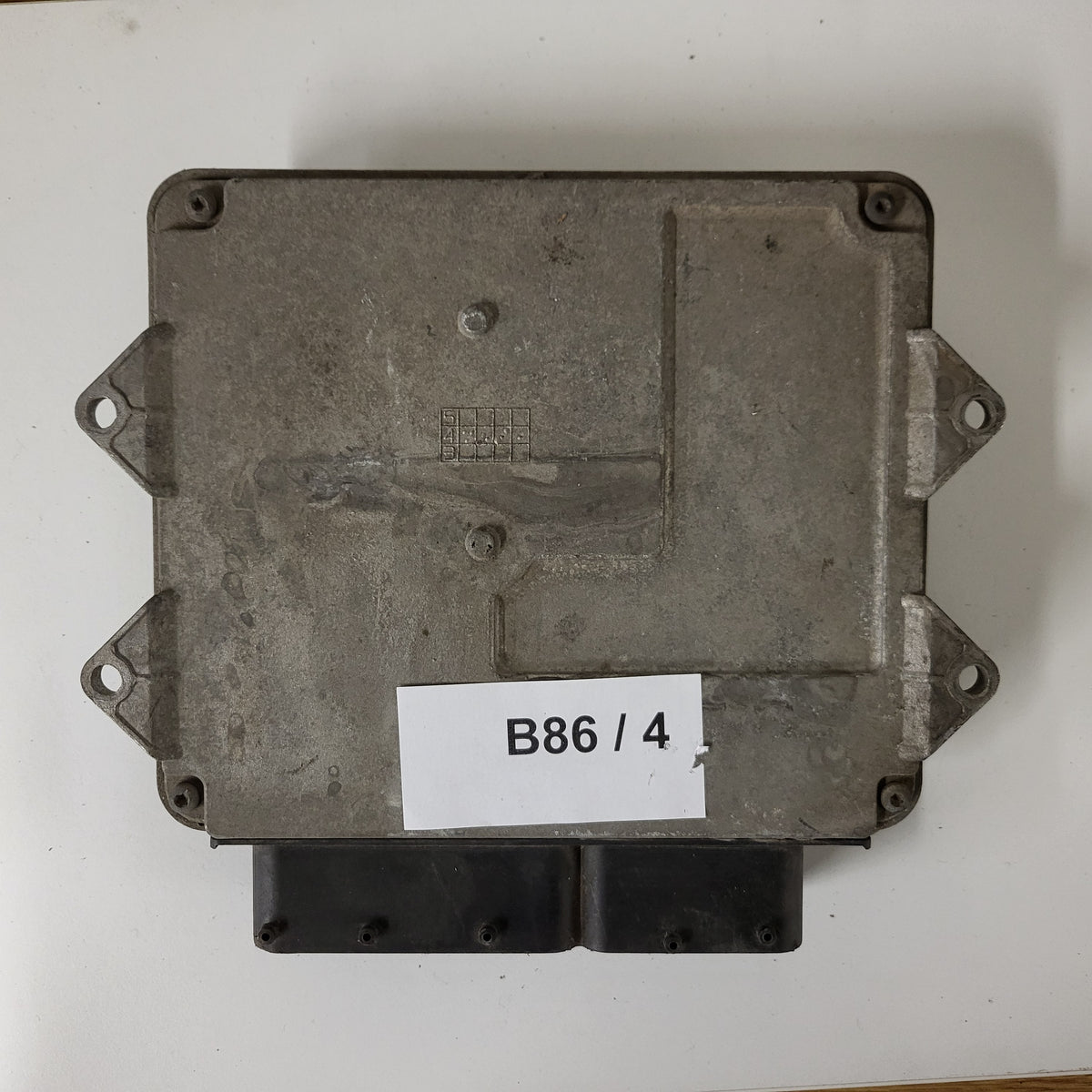 LANCIA Y 1.3 ECU / 55195819 / MJD6JF.Y1 / HW01C / 71600.007.03 MAGNETI MARELLI - B86-04 - 3