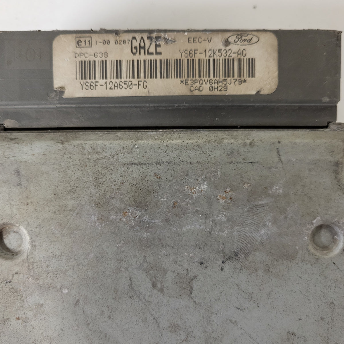 FORD ECU / YS6F-12A650-FG / GAZE / YS6F12A650FG/ EEC-V / DPC-638 - B86-06 - 3