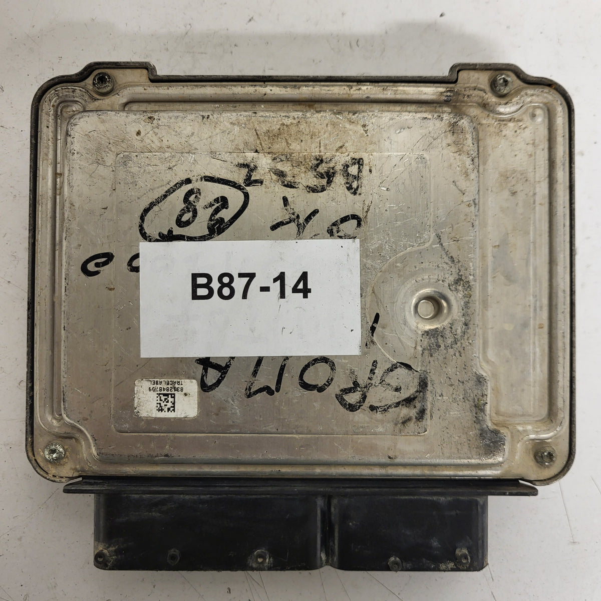 Fiat Croma 1.9 ECU / 0281012961 / 51804784 / / BOSCH - B87-14 - 3