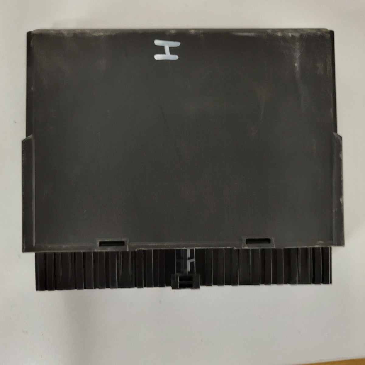 Ford ECU MODULE / 3S7T-15K600-TC / 5WK4 8752F T83SA / SIEMENS - B88-01 - 3
