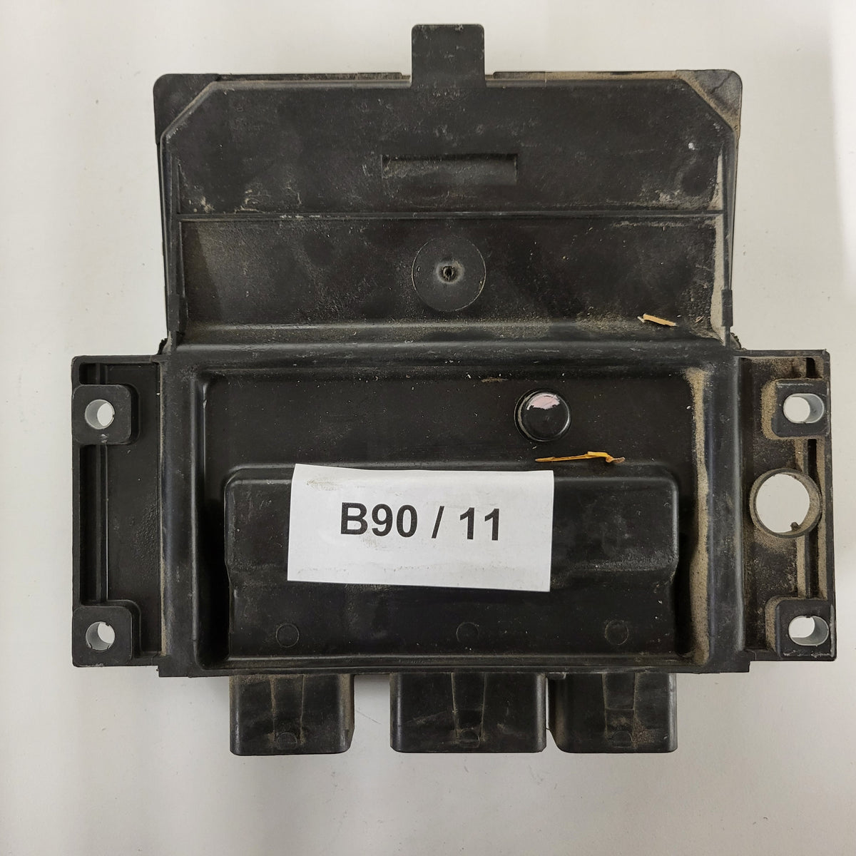 Renault ECU / 8200399038 / 8200513163 / R0410B034A / DELPHI - B90-11 - 3