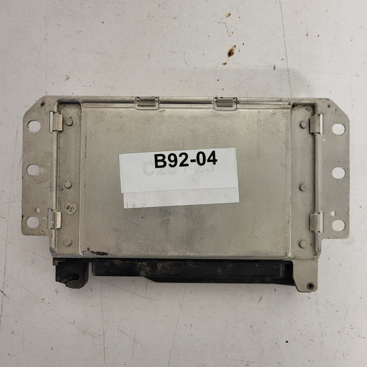 Audi ECU / 8E0927156G / 0260002779 / BOSCH - B92-04 - 3