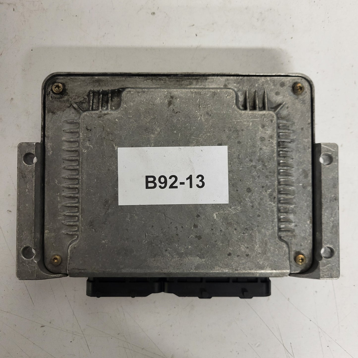 Fiat Stilo 1.9 JTD ECU / 0281010337 / 55185364 / BOSCH