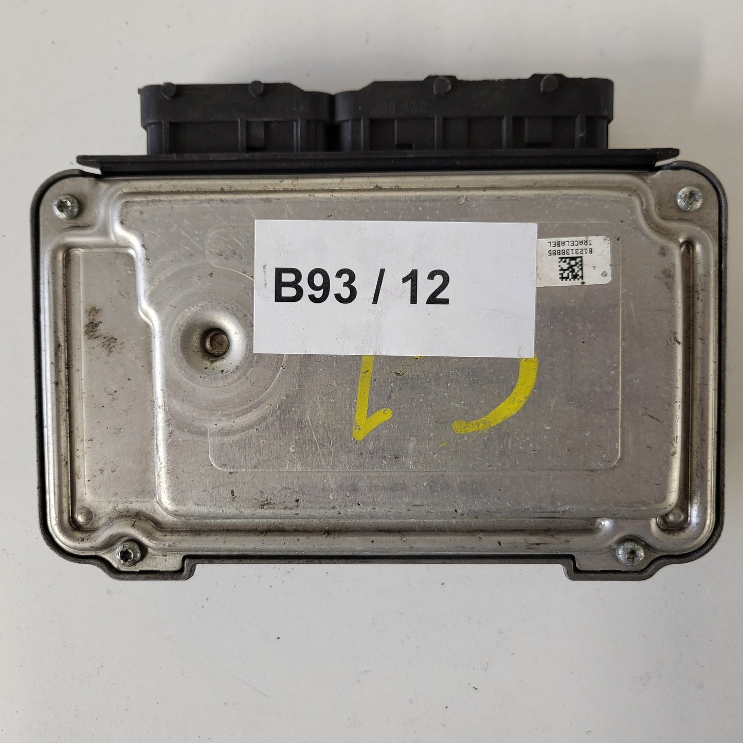 TOYOTA AYGO ECU / 0261S04464 / 89661-0H070 / 1KR-FE / BOSCH