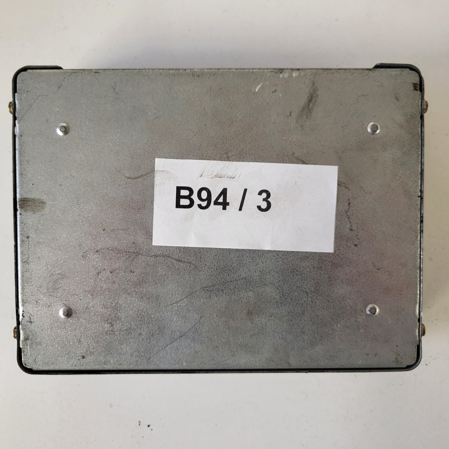 NISSAN ECU / 0261200957 / 2371099B00 / 99B00-95800 / BOSCH