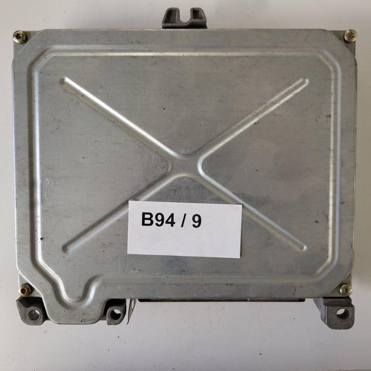 Renault ECU / S101729102 / S101729102F / 7700854160 / 7700863541 / HOM7700854160 - B94-09 - 3