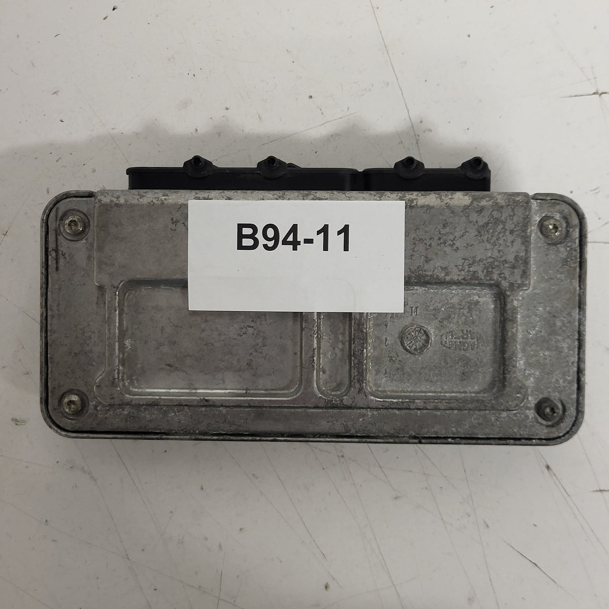 VW SKODA ECU / 03C906024F / 4HV / IAW 4HV.F / 61601.351.04 / MAGNETI MARELLI - B94-11 - 3