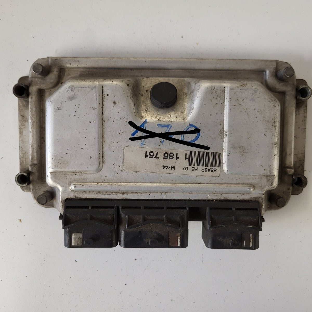 Peugeot Citroen ECU / 0261206246 / M7.4.4 / 9637838780 / BOSCH - B95-09 - 3
