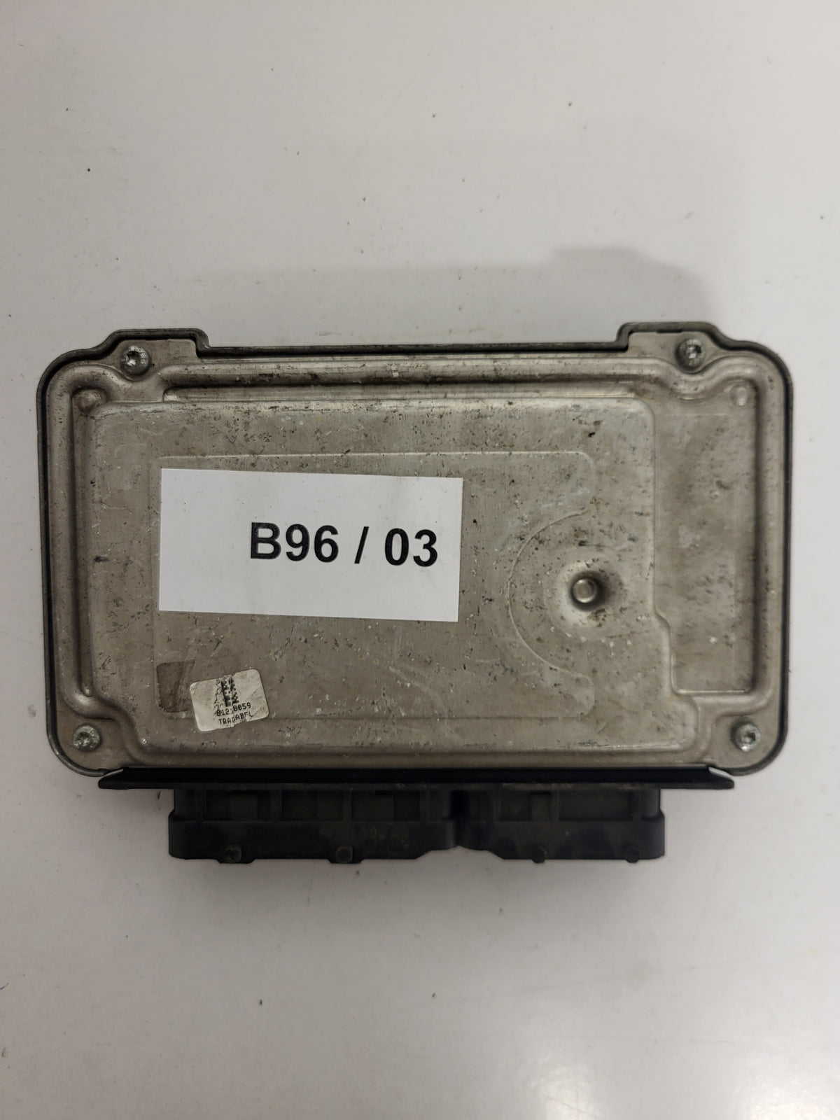 TOYOTA YARIS 1KR-FE ECU / 0261208841 / 89661-0D270 / BOSCH - B96-03 - 3