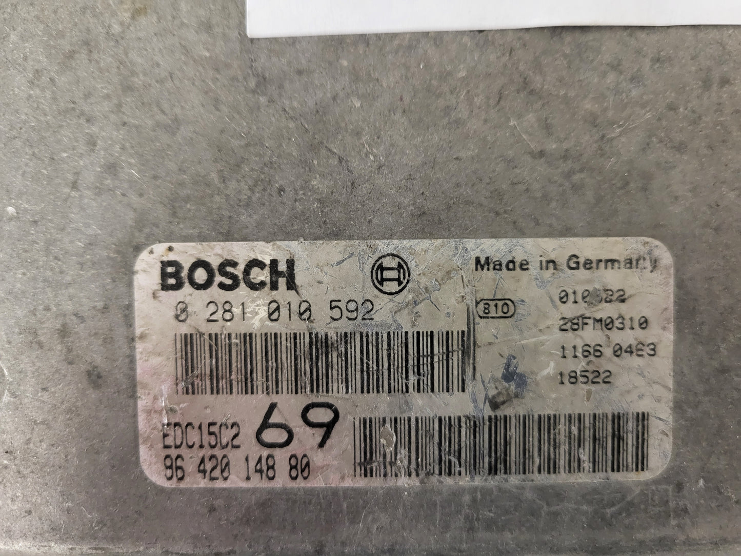 Peugeot Citroen ECU / 0281010592 / 9642014880 / EDC15C2 / BOSCH