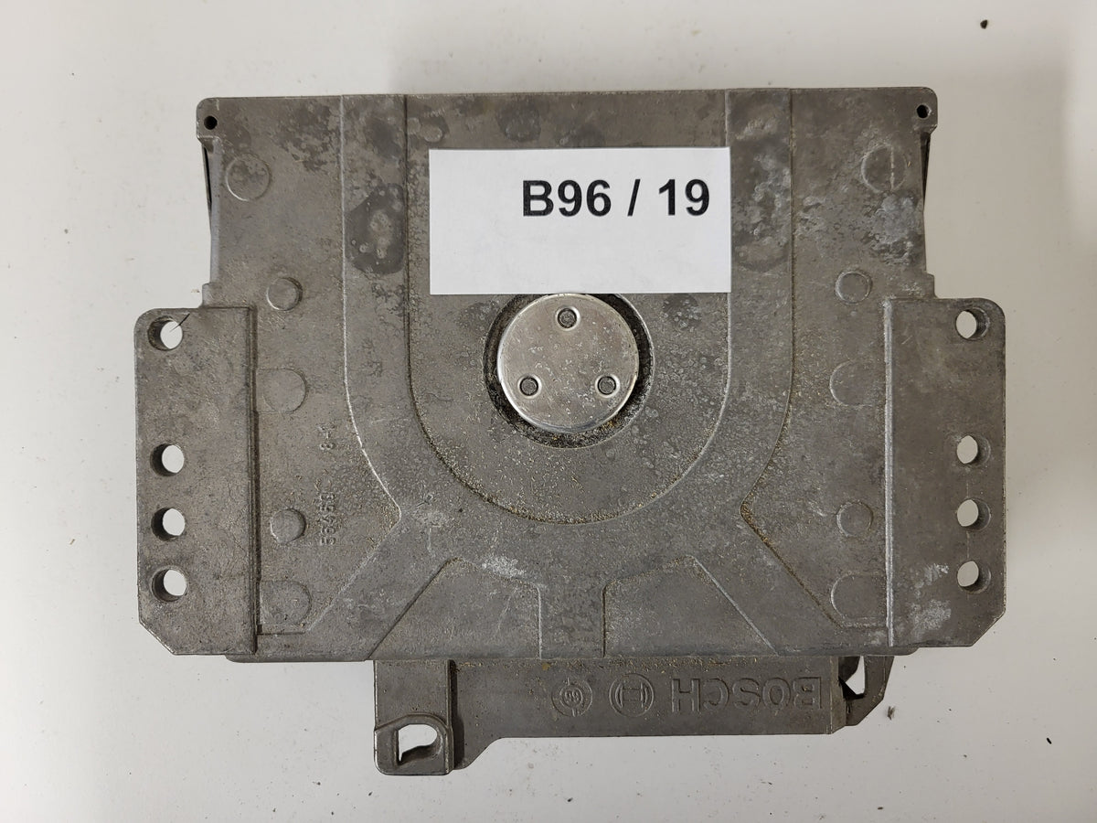 Peugeot Citroen ECU / 0261204788 / 9631528780 / MA3.1 / BOSCH - B96-19 - 3