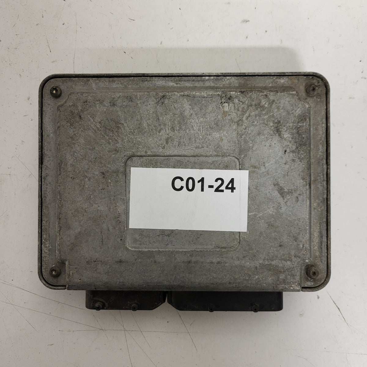 VW ECU / 036906034DG / IAW 4MV.DG / IAW4MV.DG / 61601.018.09 / MAGNETI MARELLI - C01-24 - 3