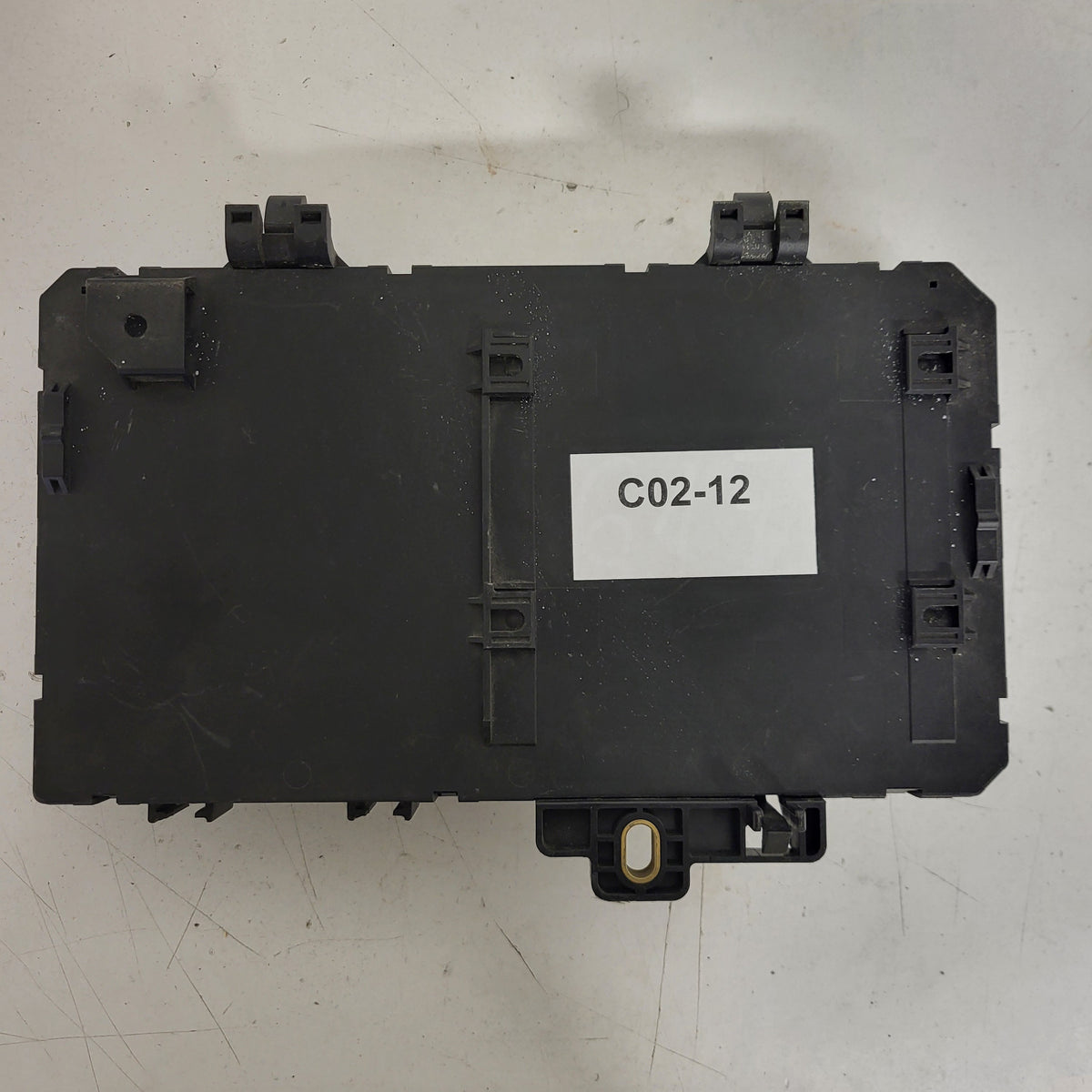 OPEL INSIGNIA FUSE BOX SCATOLA FUSIBILI / 13206762 / 5DK00866932 / HELLA - C02-12 - 3