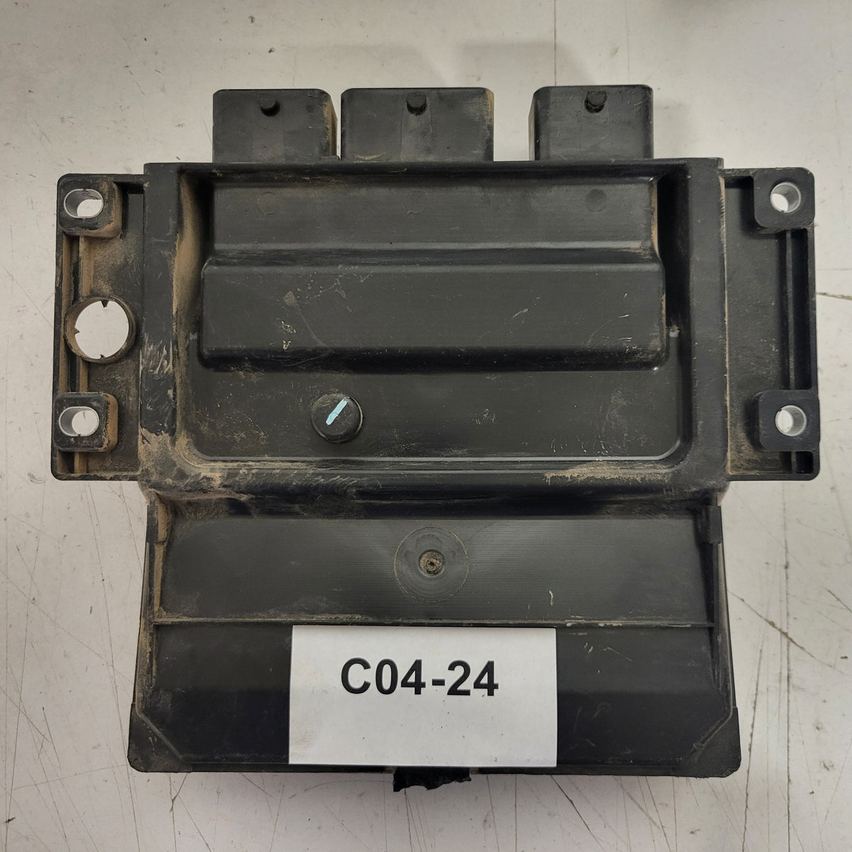 RENAULT 1.5 DCI ECU / 8200911560 / 8201112294 / DCM1.2 - C04-24 - 3