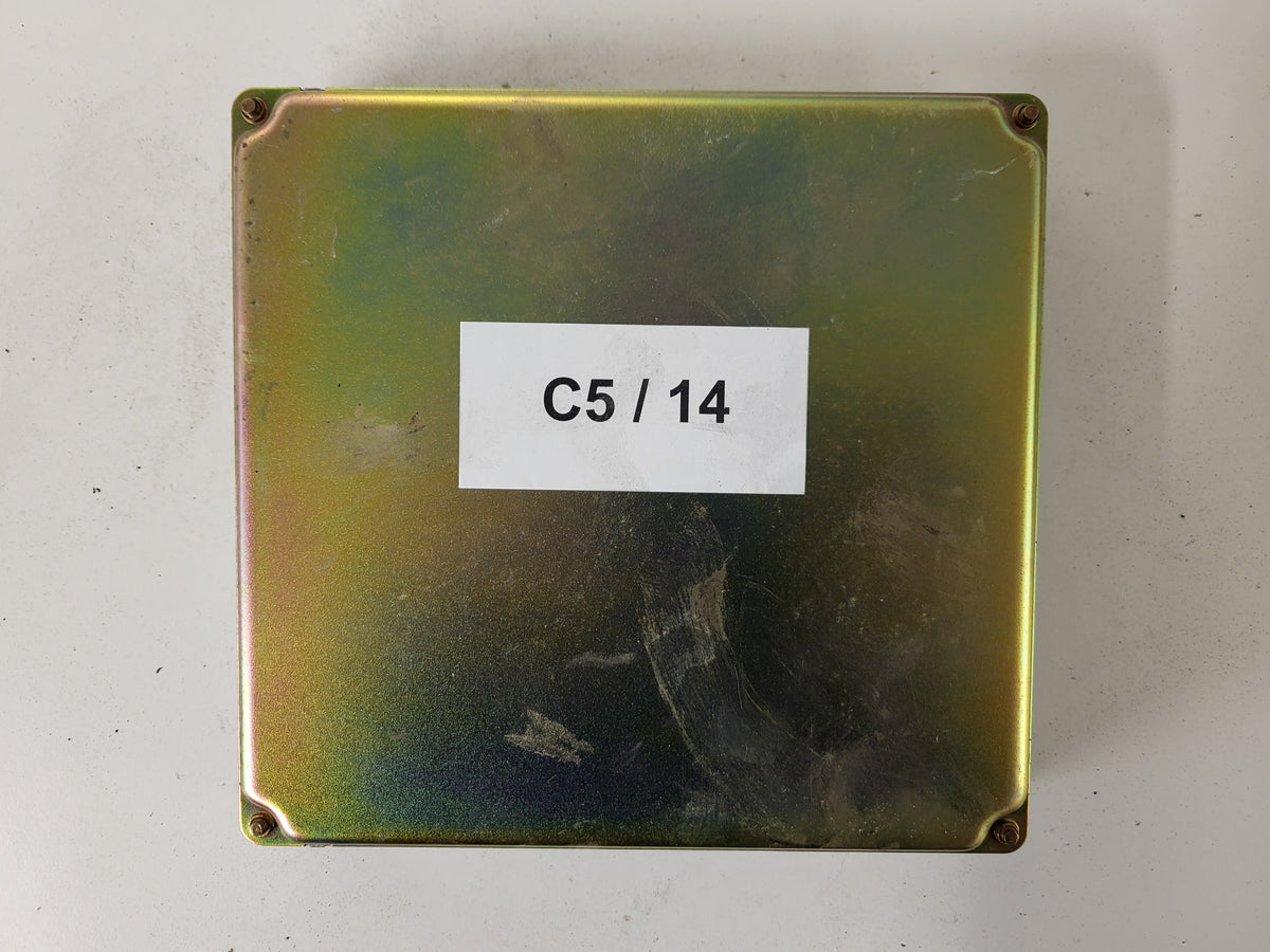 FIAT MAREA ECU / 0464225210 / MFI-0 09 / GE315856 / HITACHI - C05-14 - 3