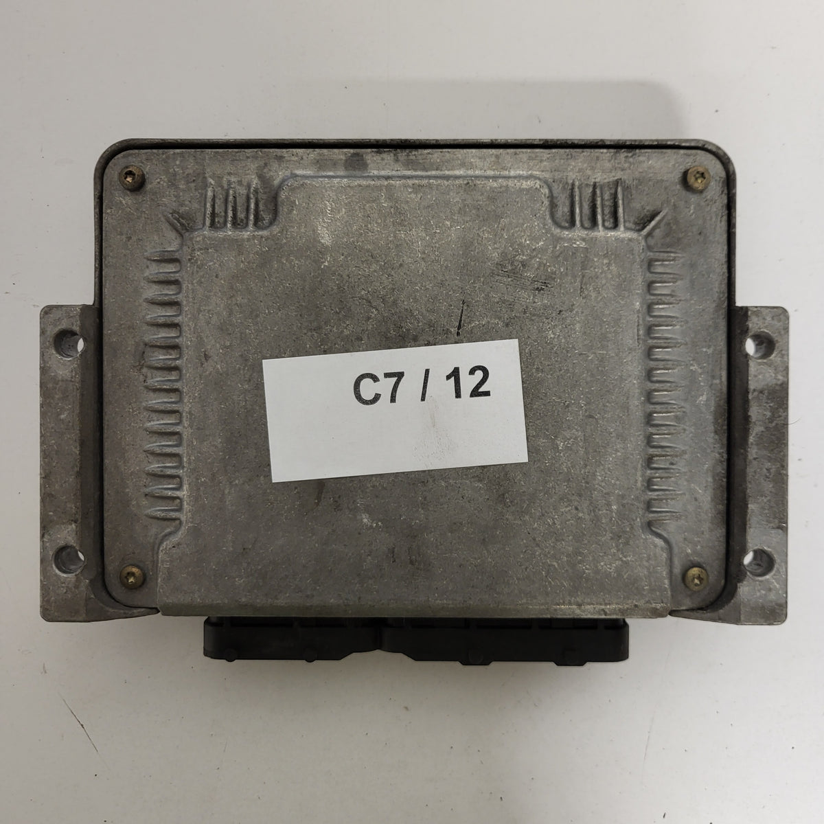 Fiat STILO 1.9 ECU / 0281011421 / 55188214 / BOSCH - C07-12 - 3