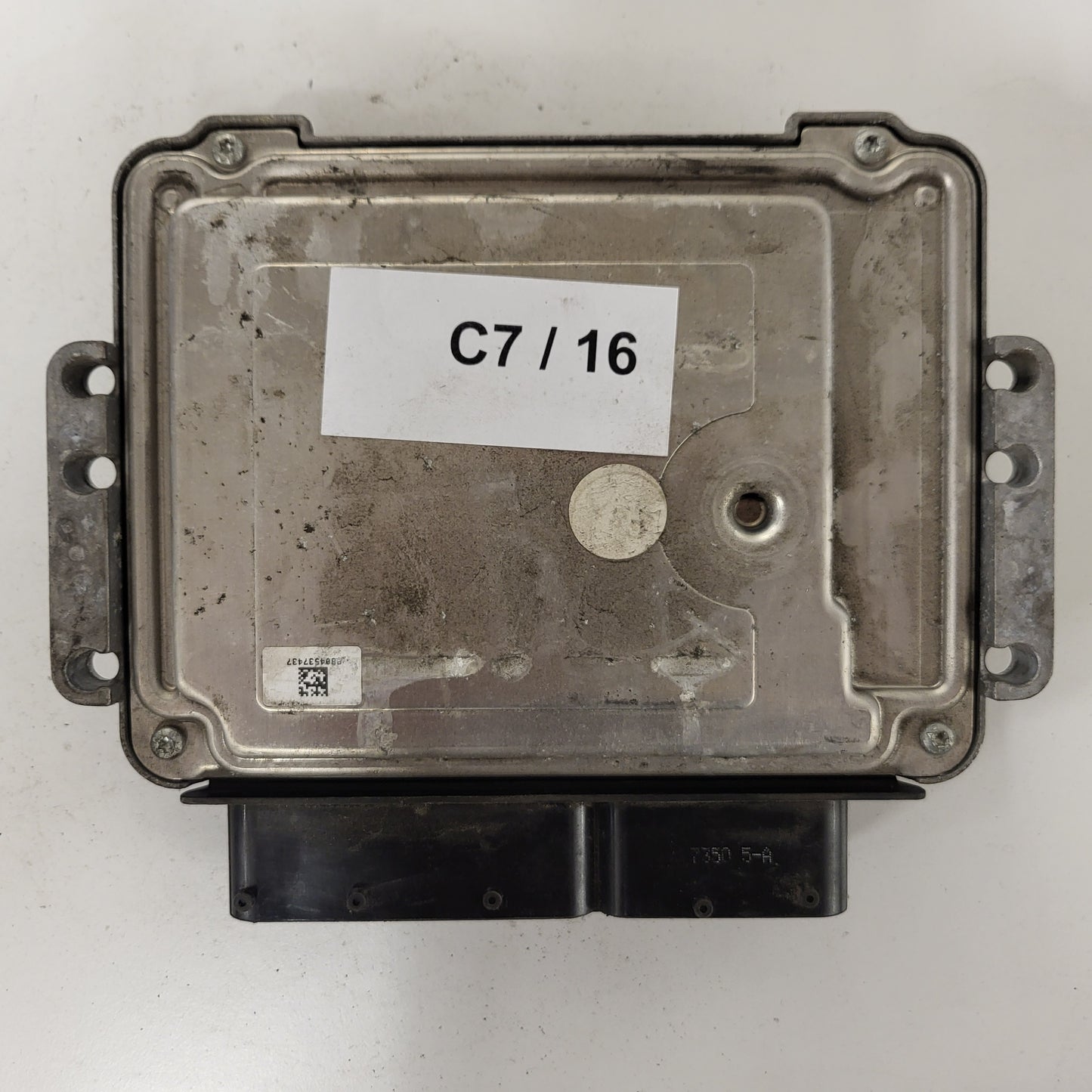 LANCIA DELTA ECU / 0281016235 / 51853777 / 1039S33441 / BOSCH