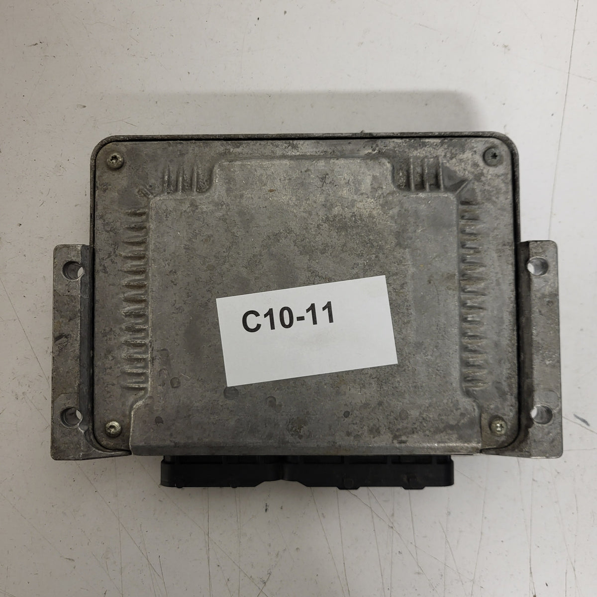 FIAT STILO 1.9 JTD ECU / 0281011553 / 55191209 / 19247DAA / BOSCH - C10-11 - 3