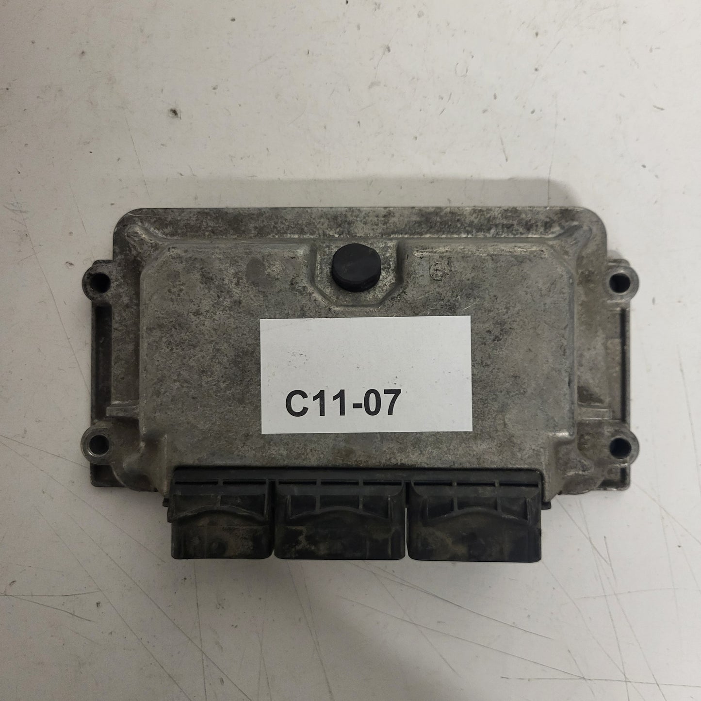 Citroen Saxo Peugeot 106 ECU / 0281001839 / 9630059880 / AS4 / BOSCH