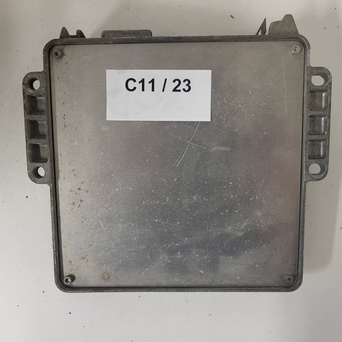 Renault ECU / 7700105024 / 7700868295 / SAGEM - C11-23 - 3