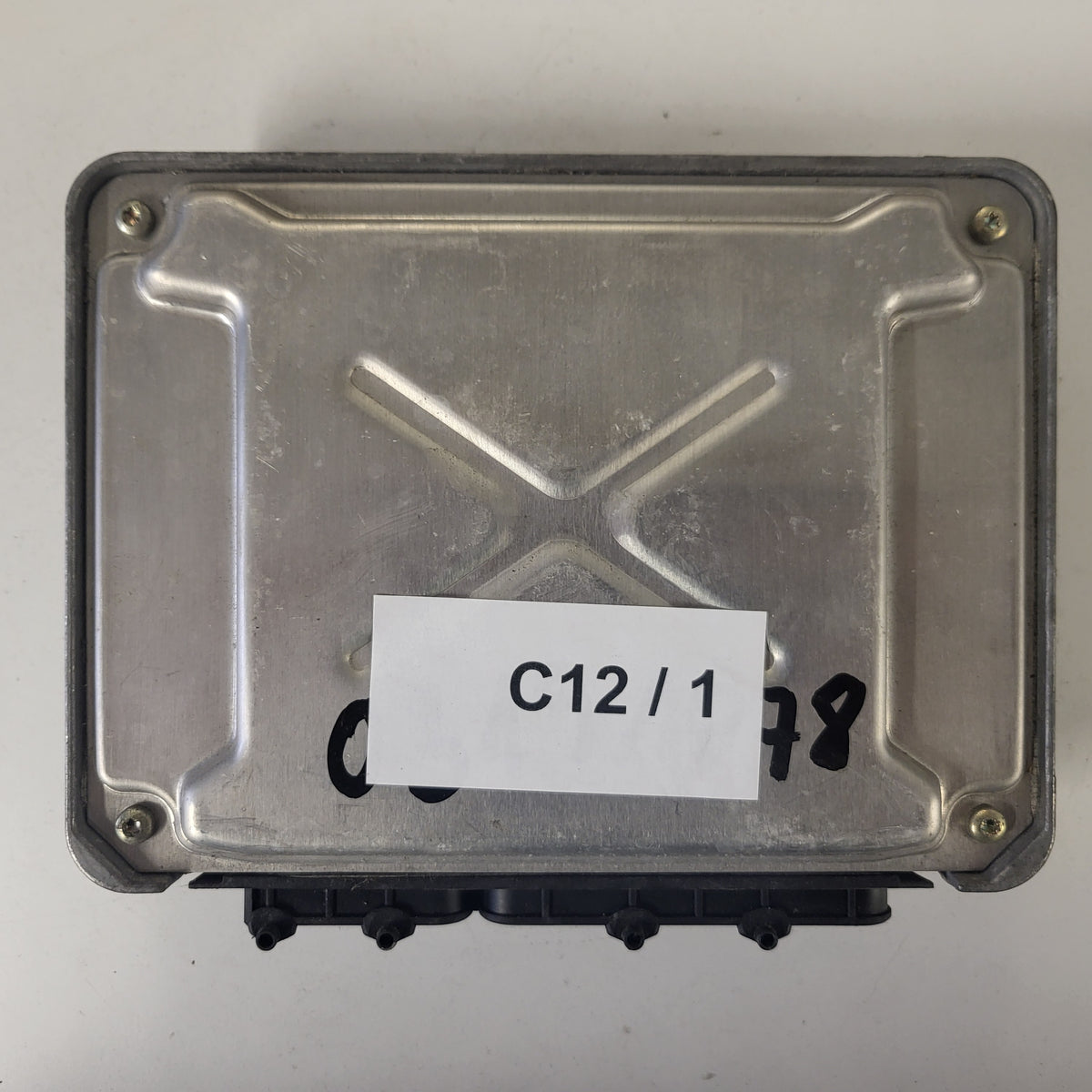 Fiat 600 ECU / IAW4AF.M7 / 73501877 / HW204 / MAGNETI MARELLI - C12-01 - 3