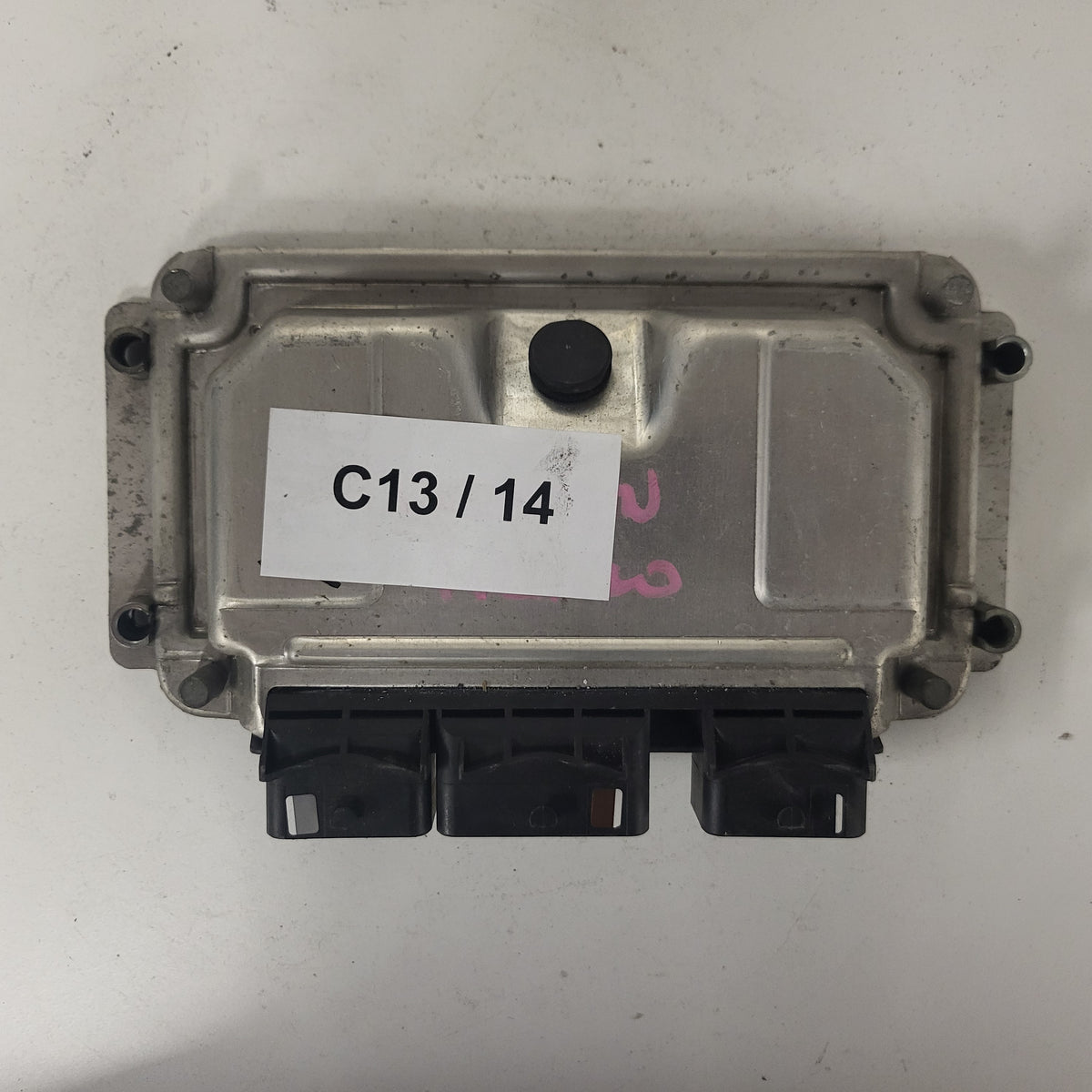 Citroen Xsara ECU / 0261207318 / 9648483480 / 9643897580 / BOSCH - C13-14 - 3