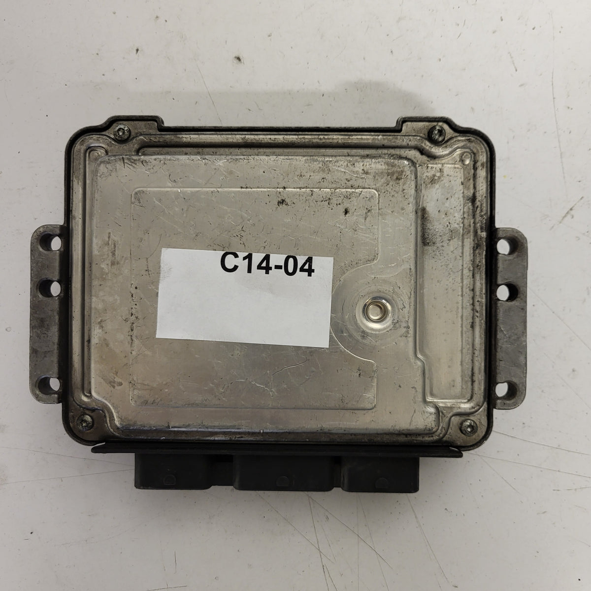 Renault 1.9DCI ECU / 0281011776 / 8200391966 / 8200386508 / BOSCH - C14-04 - 3