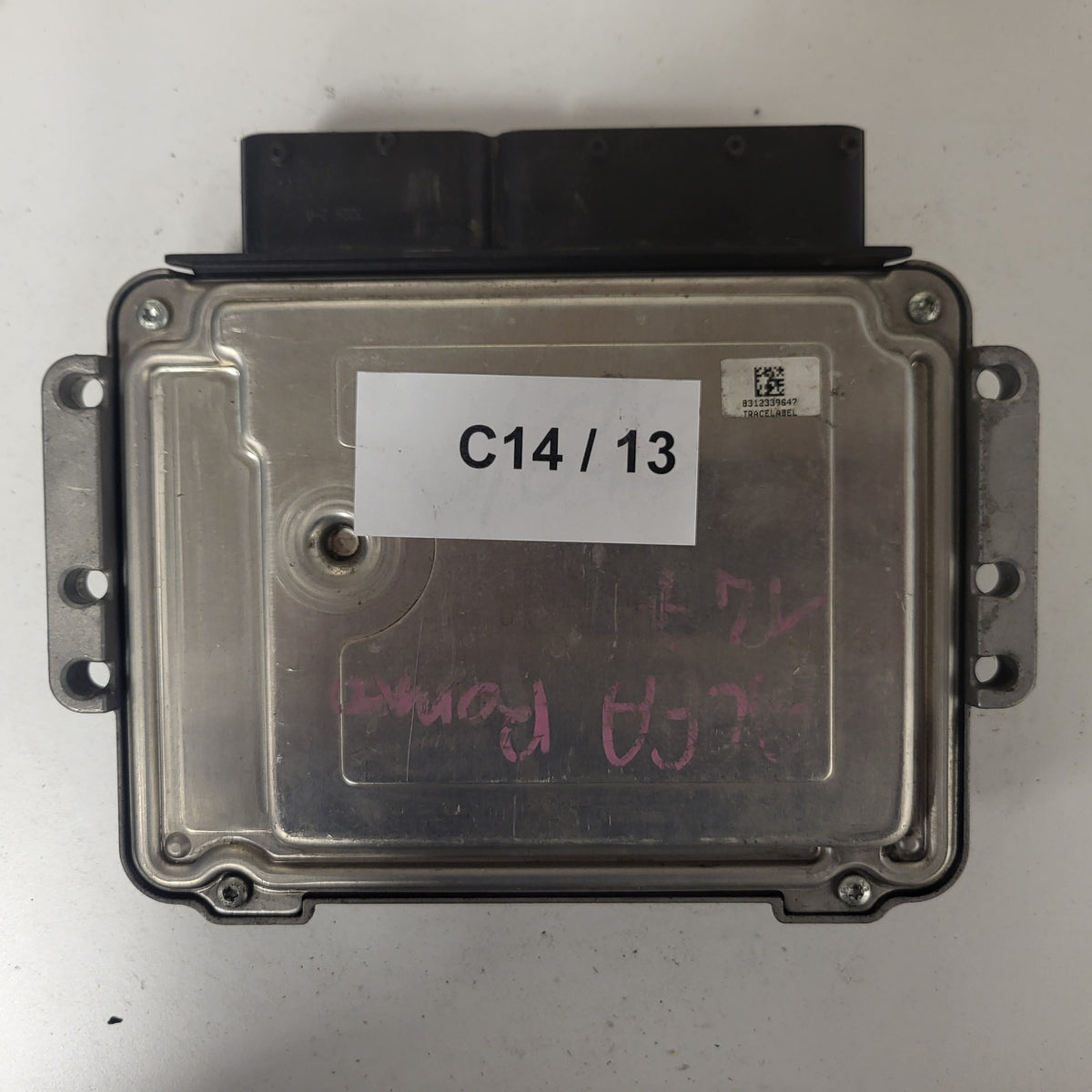 ALFA ROMEO 147 ECU / 55205066 / 0281012965 / BOSCH - C14-13 - 3