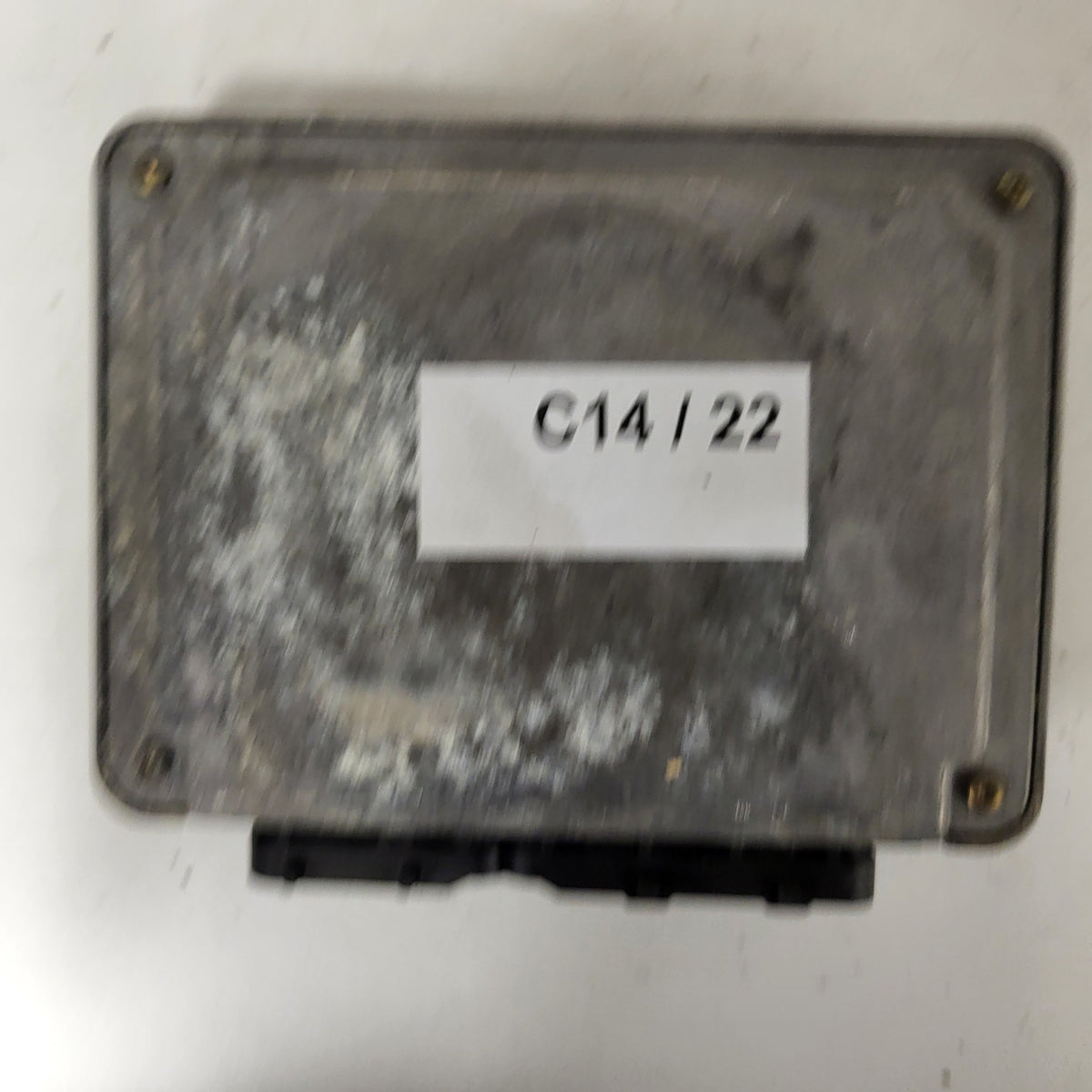 Opel Astra G ECU / 0281001670 / 90589736 / LS / BOSCH - C14-22 - 3