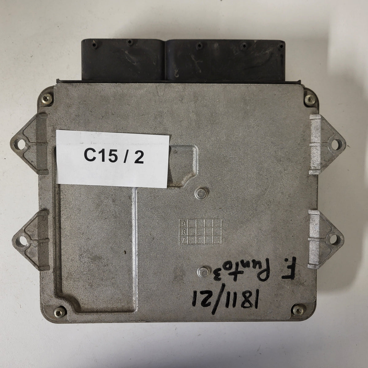 FIAT PUNTO ECU / MJD 6JF.P3 / 55195817 / HW01B / 71600.004.04 / MAGNETI MARELLI - C15-02 - 3