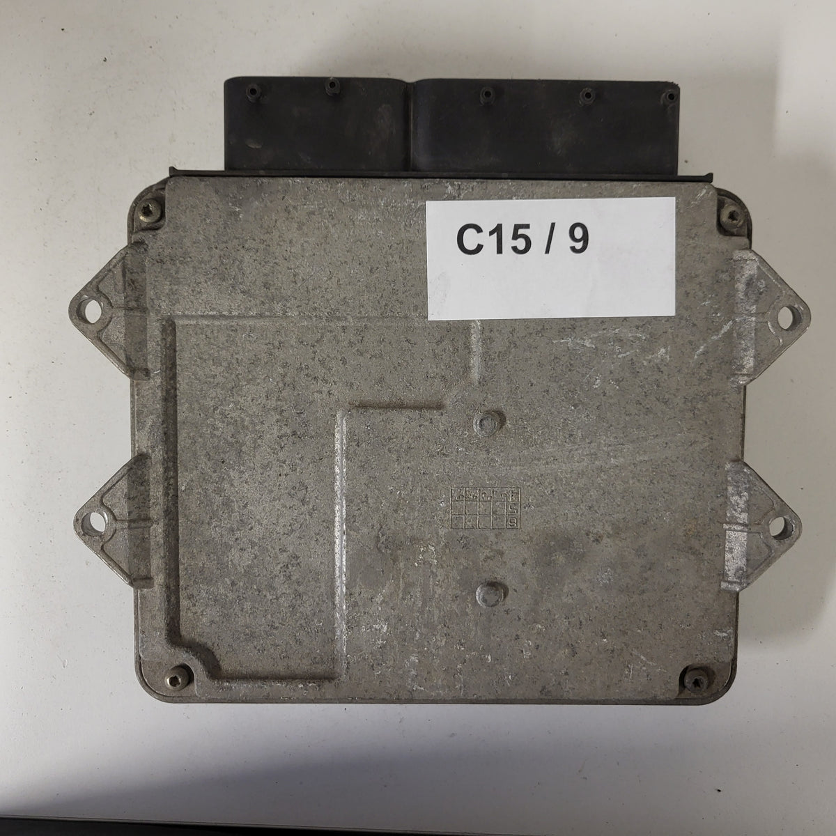FIAT PUNTO ECU / MJD 6JF.P3 / 55195817 / HW1BM / 71600.053.00 / MAGNETI MARELLI - C15-09 - 3
