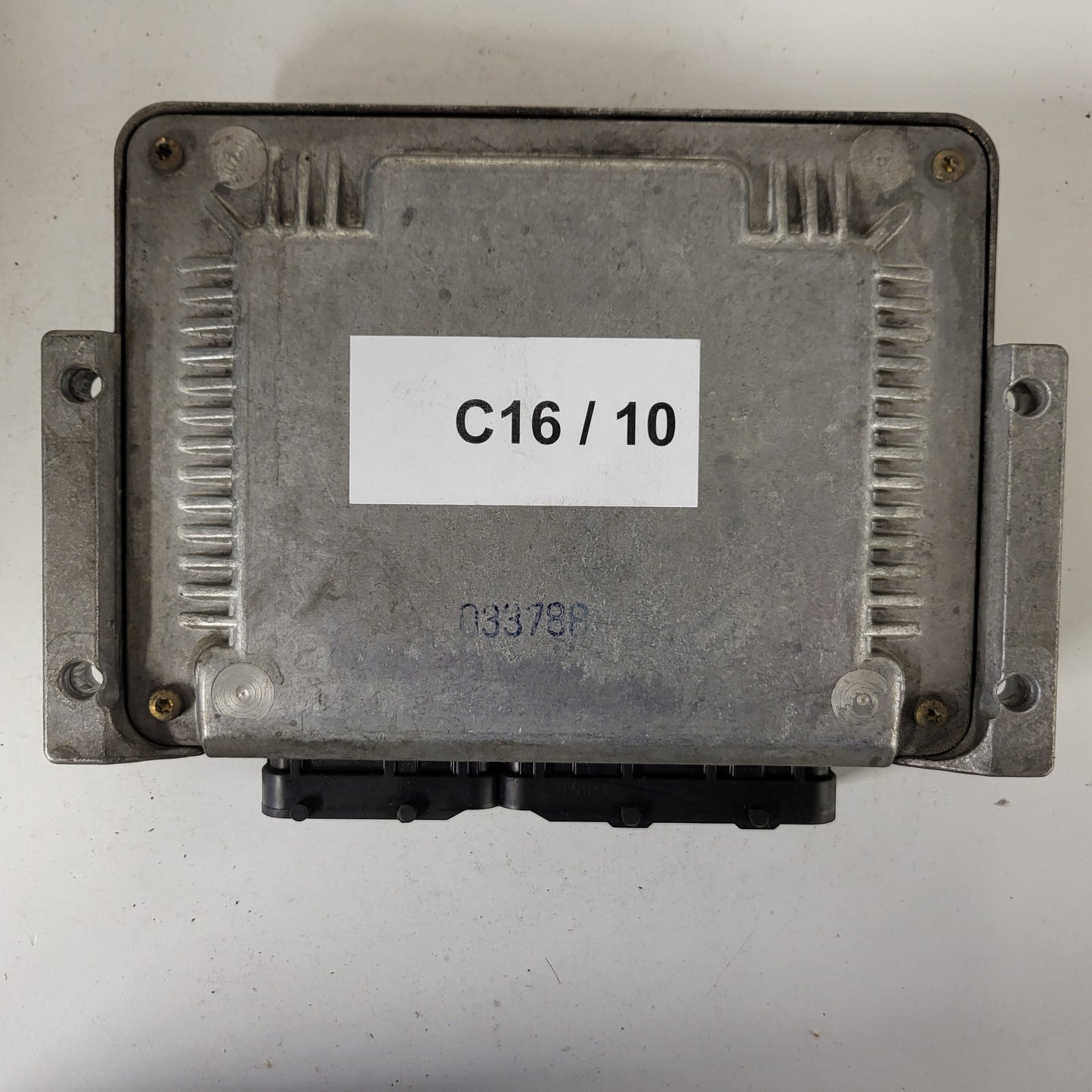 Fiat Stilo 1.9 JTD ECU / 0281010337 / 55185364 / BOSCH