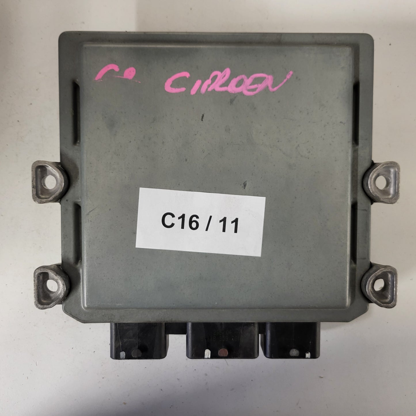 PEUGEOT CITREON ECU / 5WS40115C-T / SW9652890280 / HW9647568180 / SIEMENS