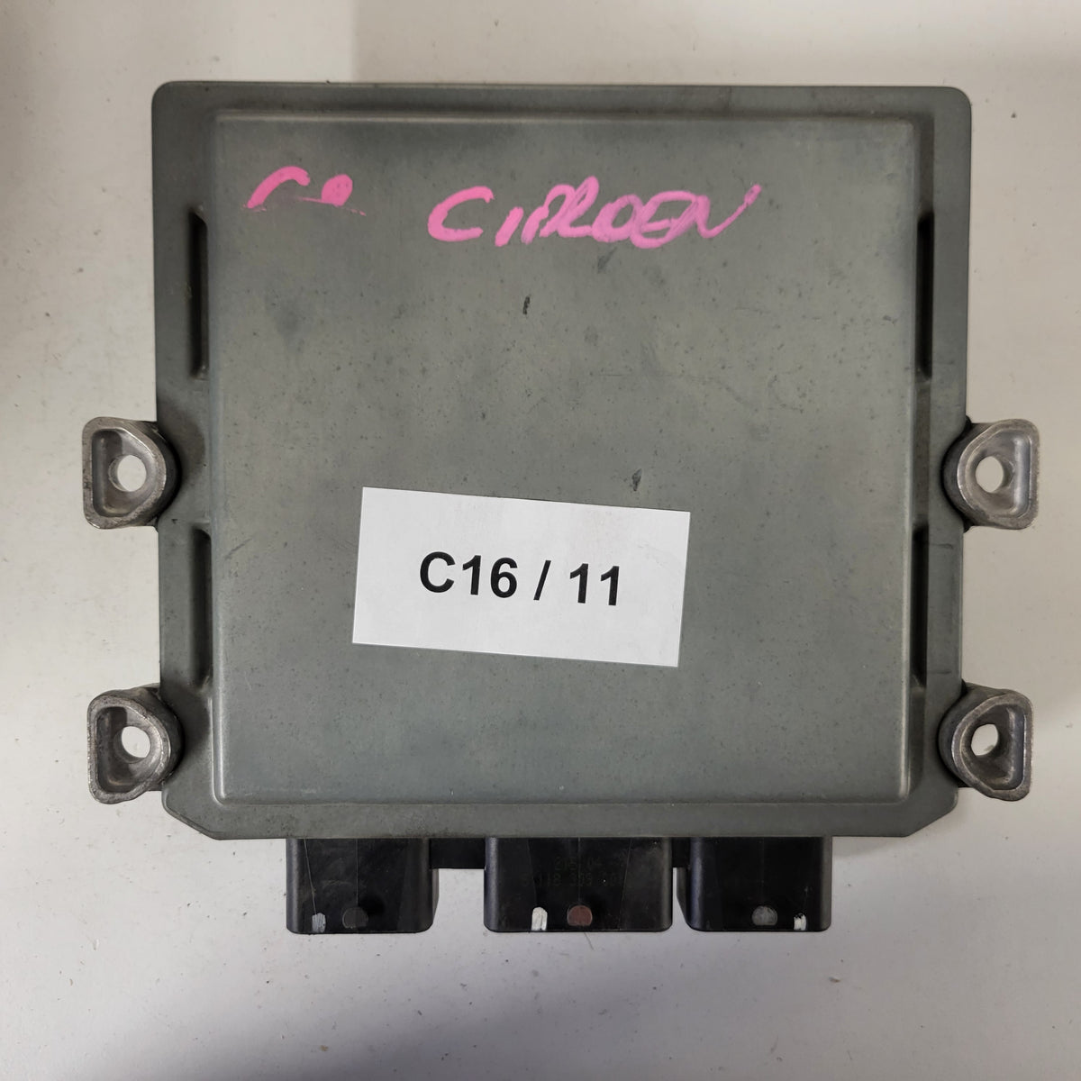 PEUGEOT CITREON ECU / 5WS40115C-T / SW9652890280 / HW9647568180 / SIEMENS - C16-11 - 3